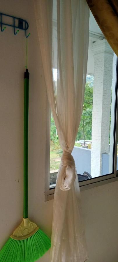 كُوالا تاهان Belebar Studio Room Taman Negara Pahang Malaysia المظهر الخارجي الصورة