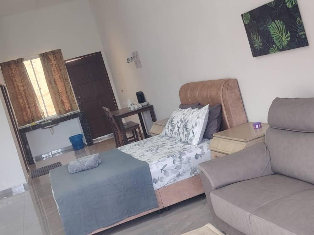 كُوالا تاهان Belebar Studio Room Taman Negara Pahang Malaysia المظهر الخارجي الصورة