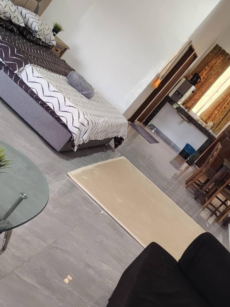 كُوالا تاهان Belebar Studio Room Taman Negara Pahang Malaysia المظهر الخارجي الصورة